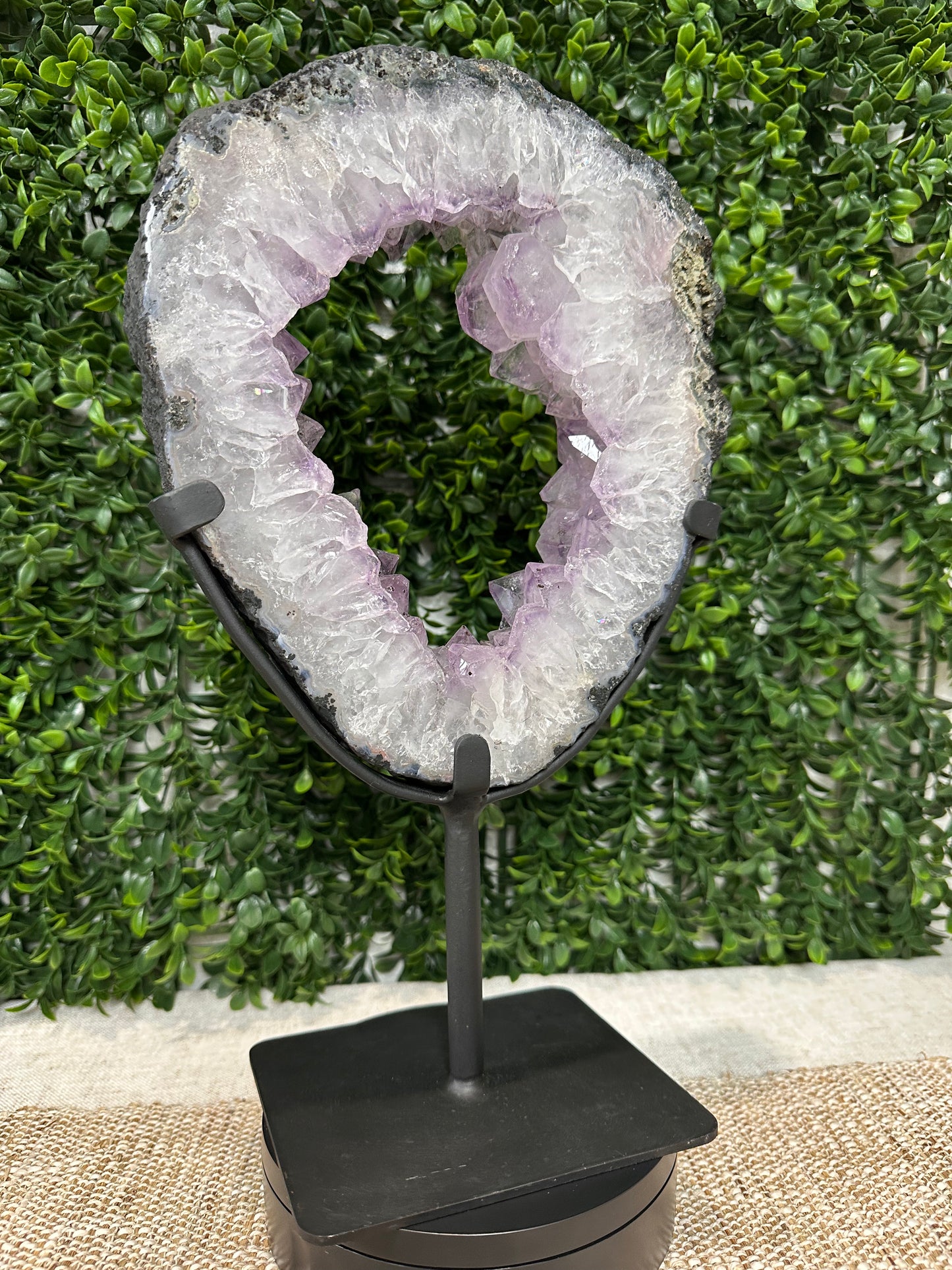 Amethyst Portal Statement Piece  (8)